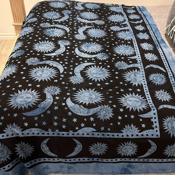 Gypsy Rose Celestial Moon Sun Star Printed Table Cover Size 52X80 - Picture 1 of 11